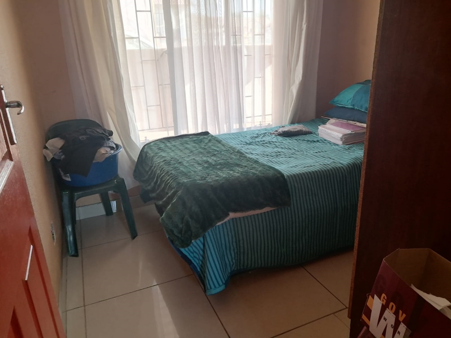 2 Bedroom Property for Sale in Tlhabane West North West